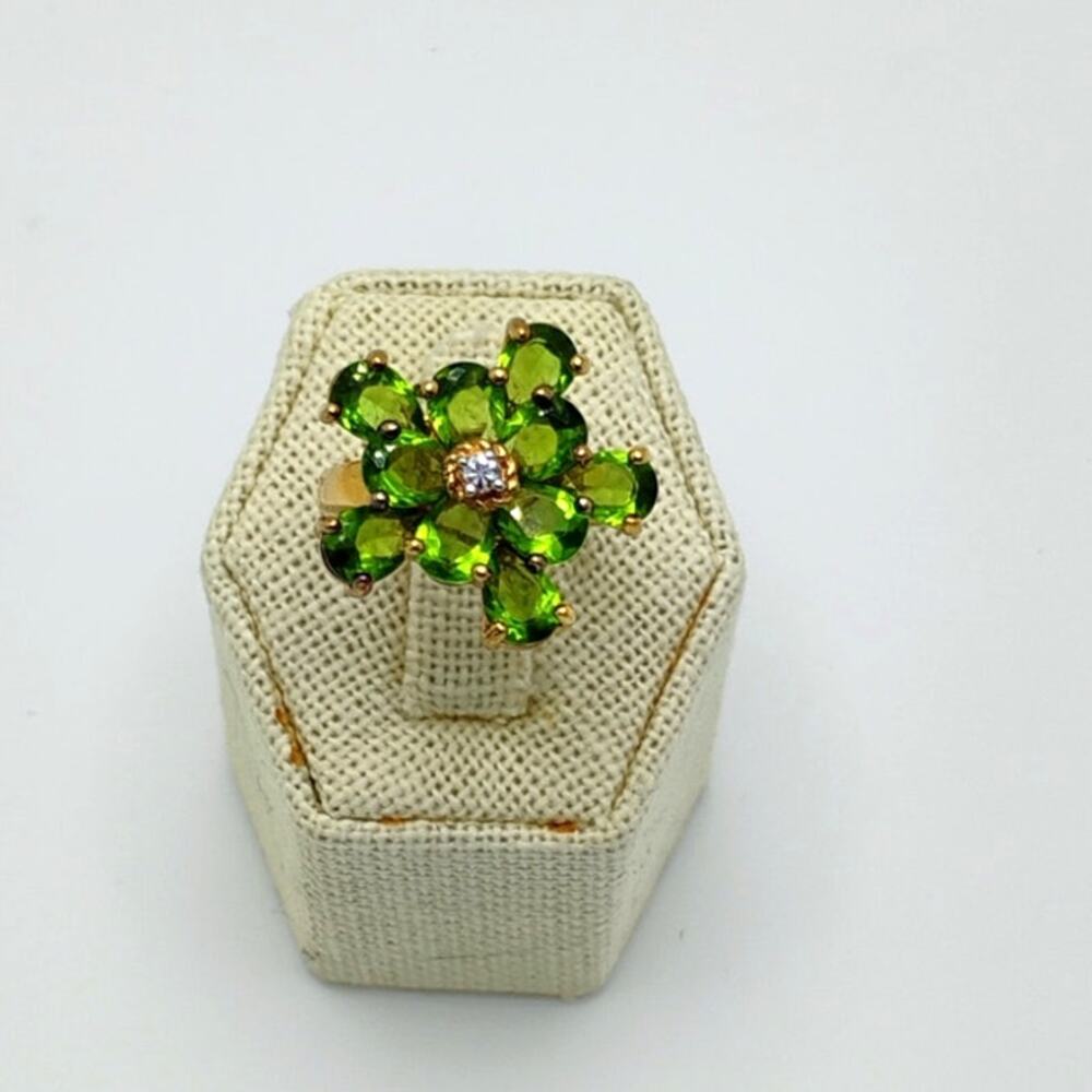 Vintage Cocktail Ring Green Floral Design Gold over 925 s 8